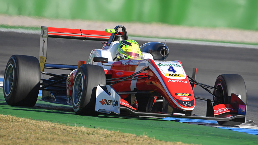 Сын Шумахера завоевал свой первый титул в автоспорте, став чемпионом «Формулы-3»