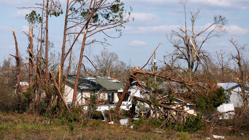 Эксперты оценили потери страховщиков от бушующего в США урагана «Майкл» 
