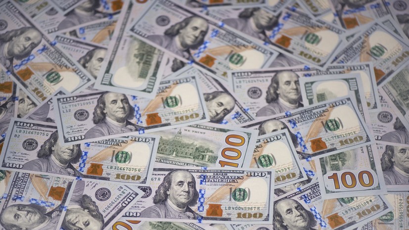 Финансист из США спрогнозировал значительное удешевление доллара к евро