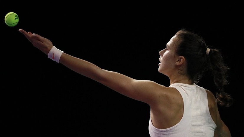 Вихлянцева проиграла Корне в первом круге Кубка Кремля