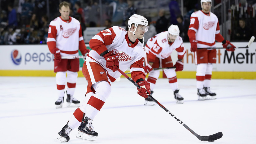 Хоккеист «Детройта» Евгений Свечников перенёс операцию на колене и пропустит около полугода