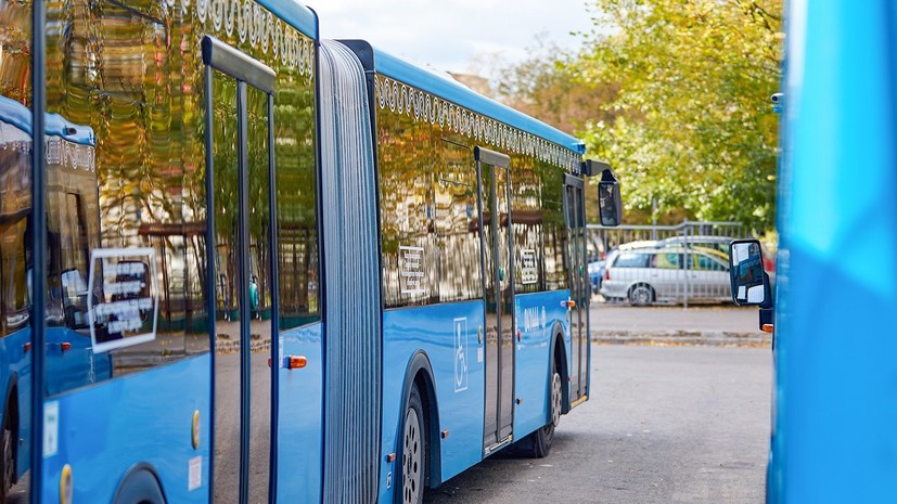 В Москве автобусы-полуэкспрессы перевозят около миллиона пассажиров в неделю