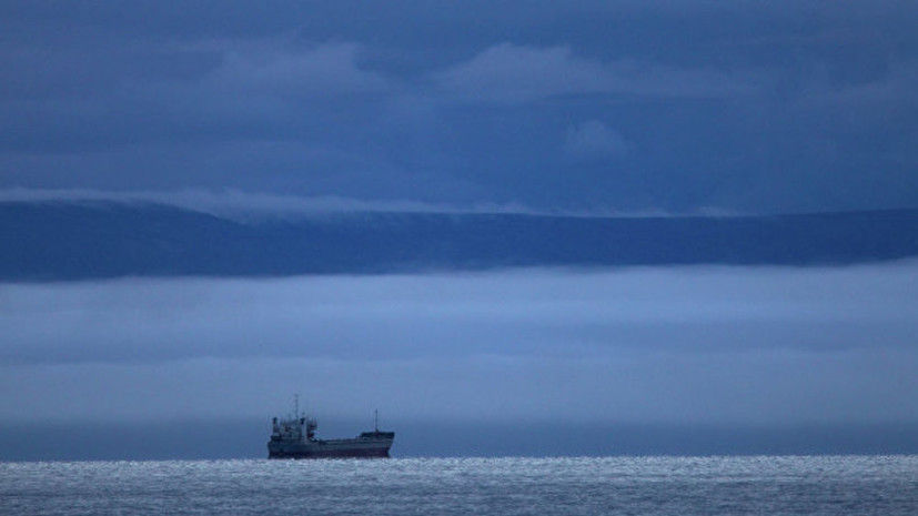 Россия ограничит иностранным судам право на перевозку нефти и газа в Арктике