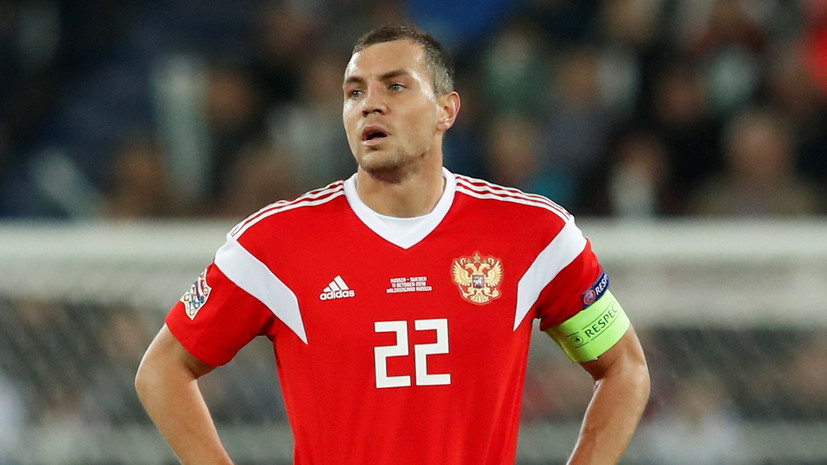 Семак назвал Дзюбу лучшим футболистом России в 2018 году