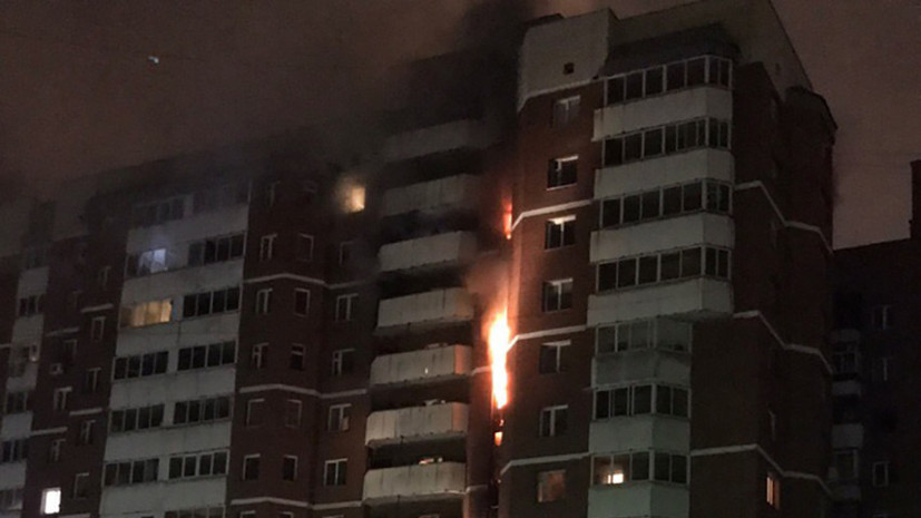 В Екатеринбурге загорелся 16-этажный жилой дом
