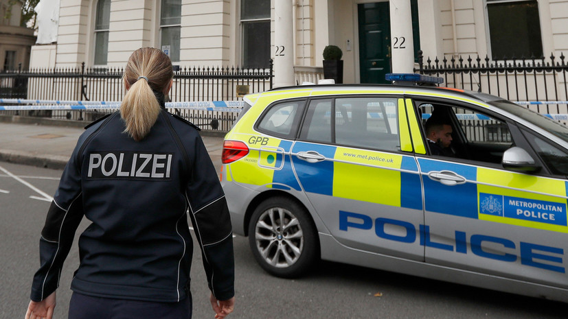 В Германии в результате нападения пострадали двое полицейских