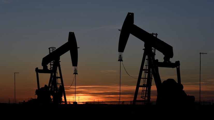 Цена нефти Brent опустилась ниже $78 за баррель