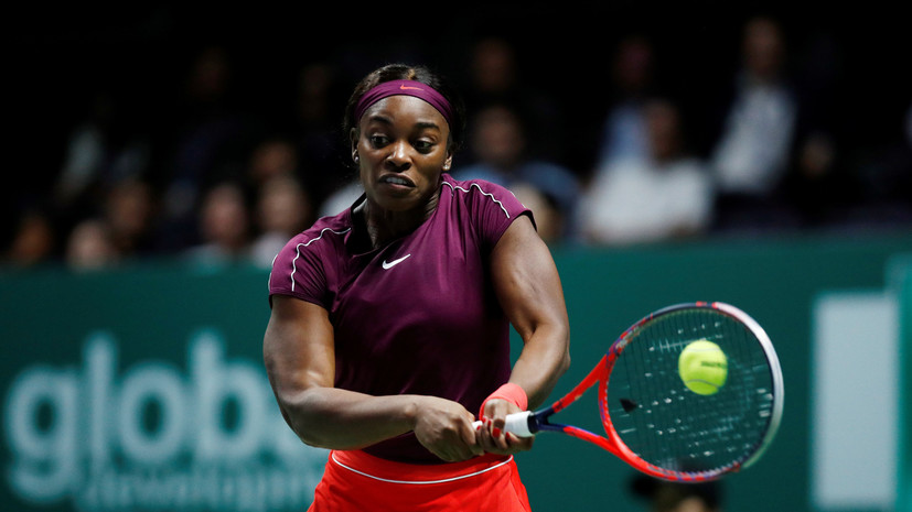 Стивенс победила Бертенс на итоговом турнире WTA в Сингапуре