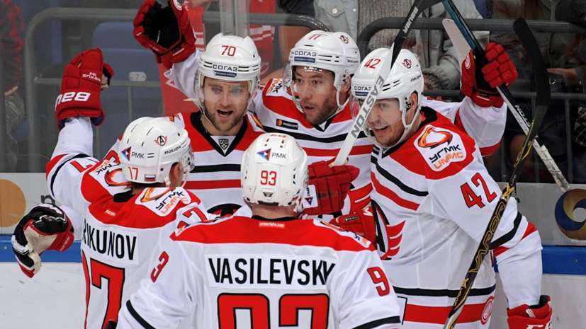 «Автомобилист» обыграл «Металлург» в матче чемпионата КХЛ