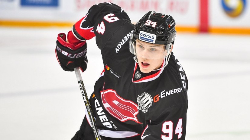 Нападающий «Авангарда» Семёнов рассказал, чего ждёт от домашней серии