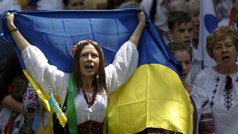«Отдали на откуп местным элитам»: в Киеве опасаются потерять Закарпатье