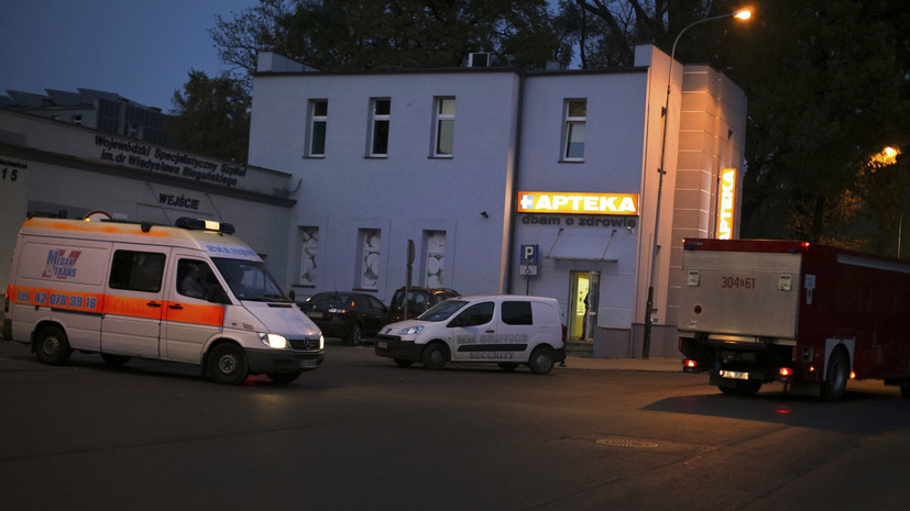 В Польше при обрушении потолка в ТЦ пострадали семь человек