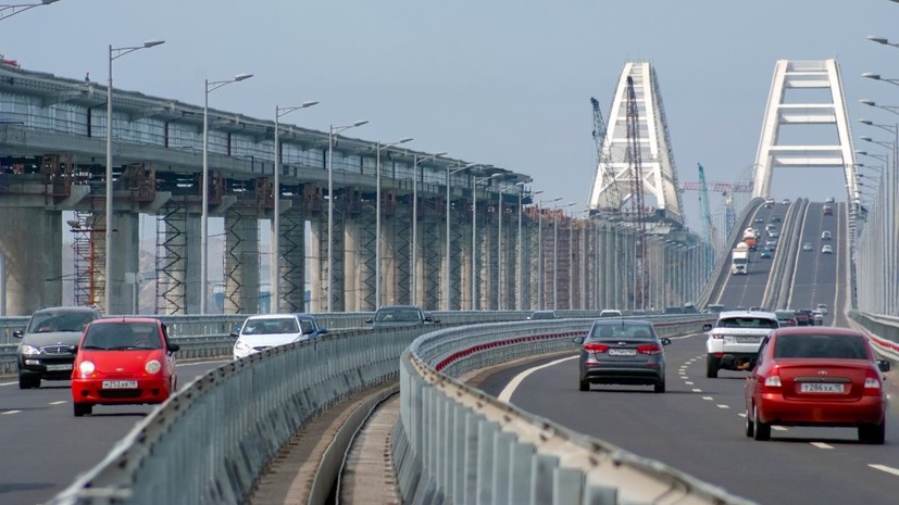 Более 3 млн автомобилей проехало по Крымскому мосту