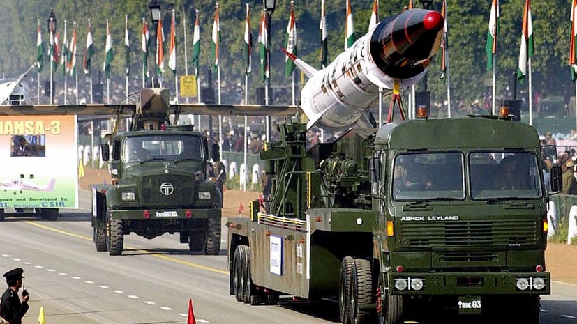 СМИ: Индия провела успешные испытания баллистической ракеты Agni-1