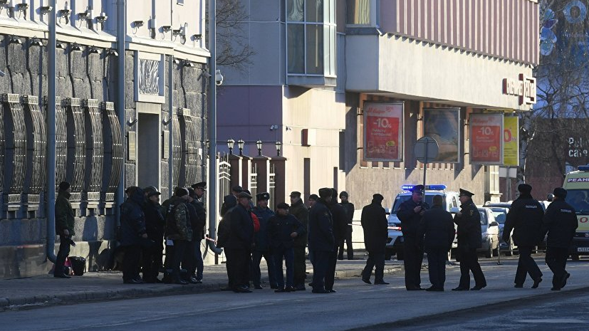Устроивший взрыв в здании УФСБ в Архангельске умер от ранений