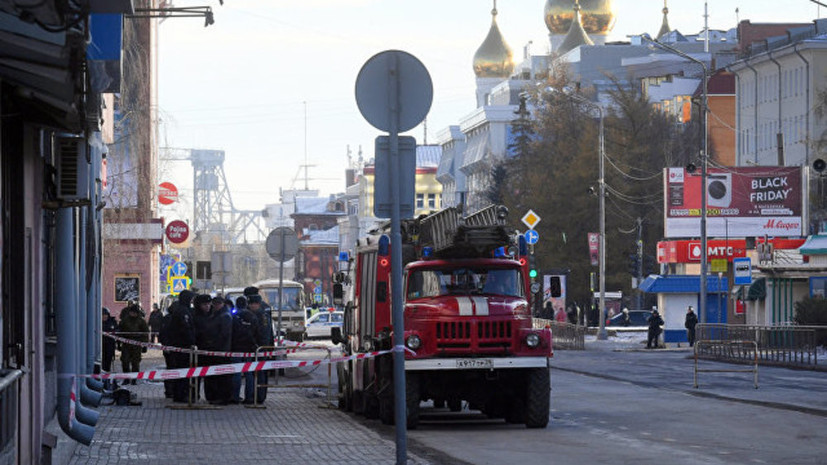 СК возбудил дело о теракте после взрыва в здании УФСБ в Архангельске