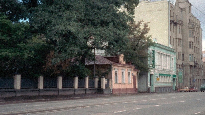 Деревянный дом усадьбы XIX века отреставрируют в Москве к концу 2019 года