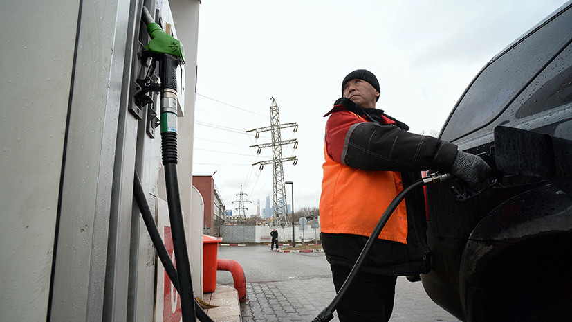 Экстренное торможение: как правительство и нефтяники намерены сдерживать рост цен на бензин