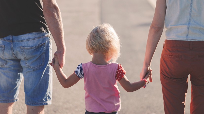 В Кирове предложили создать в школах службы для работы с семьями