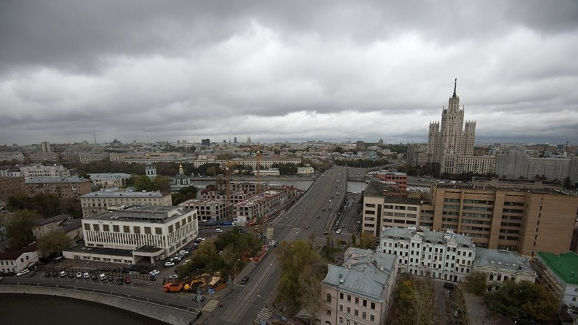 В МЧС предупредили жителей Москвы о сильных порывах ветра 4 ноября