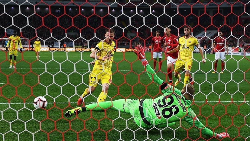 Футболист «Урала» объяснил, за счёт чего команде удалось обыграть «Спартак» в матче РПЛ