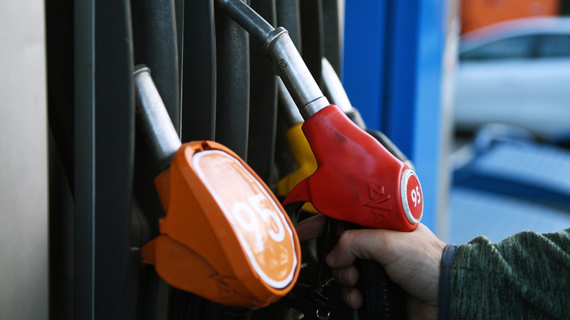 Почему правительство не исключает введения гибких акцизов на бензин