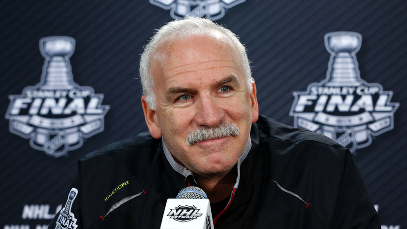 Клуб НХЛ «Чикаго» уволил главного тренера Кенневилля