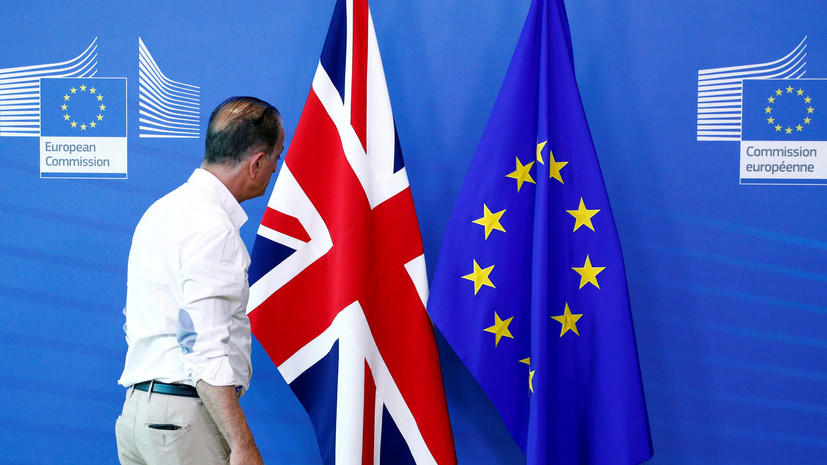 В МИД Британии заявили о планах согласовать с ЕС договор по брекситу к концу ноября
