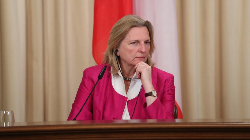 Глава МИД Австрии допустила осложнение отношений Вены и Москвы