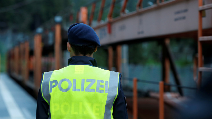 Минобороны Австрии подозревает отставного офицера в разглашении гостайны