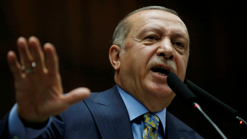 Эрдоган сообщил о гибели четырёх солдат при взрыве на военной базе в Турции