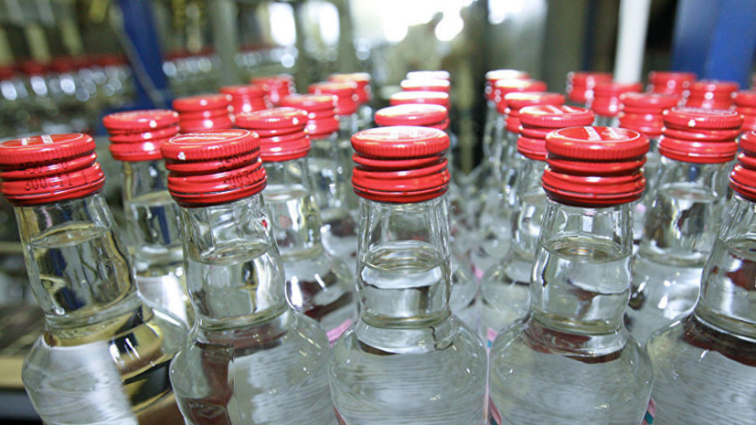 В России зафиксировали снижение производства водки и вина