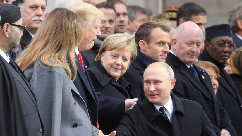 Ушаков: Париж настойчиво просил не проводить встречу Трампа и Путина