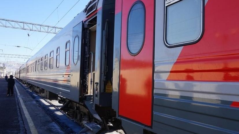 В предновогодние дни между Хабаровском и Владивостоком пустят дополнительные поезда