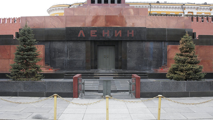 Жириновский об идее захоронить Ленина: пора проявить гуманность