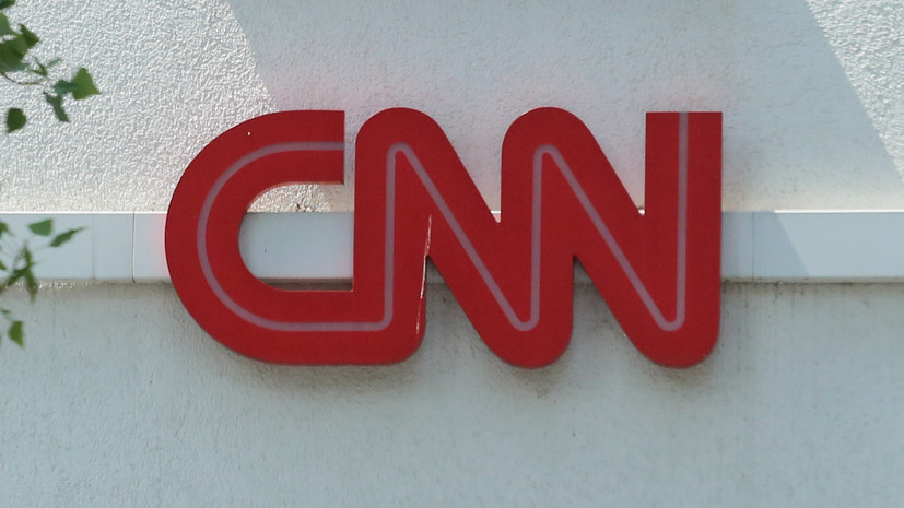 Суд в США принял решение восстановить допуск журналиста CNN в Белый дом