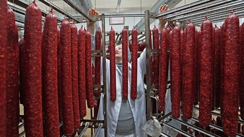 Диетолог посоветовал россиянам не злоупотреблять колбасой