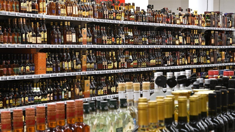 В Калининградской области поддержали идею повышения возраста покупателей алкоголя до 21 года