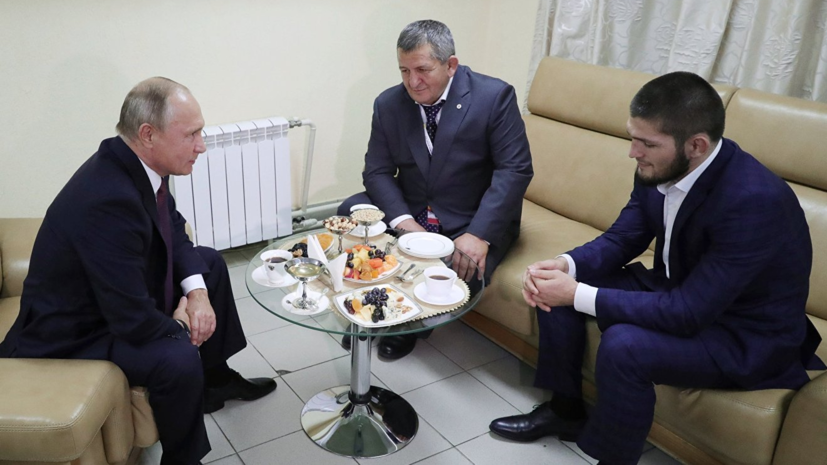 СМИ рассказали подробности диалога Путина и Нурмагомедова после боя с Макгрегором