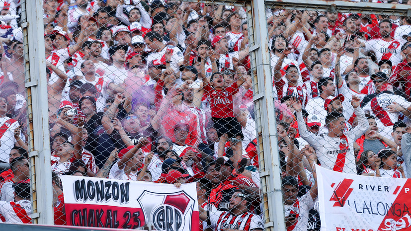 Президент «Ривер Плейта» заявил, что стыдится случившего перед матчем с «Бока Хуниорс»