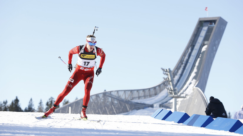 Норвежский биатлонист Тарьей Бё выиграл масс-старт в Шушене