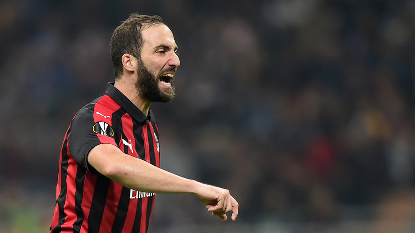 СМИ: Игуаин хочет продолжить карьеру в «Челси»