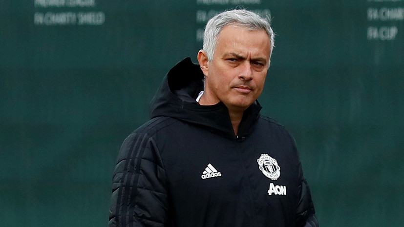 Иньеста рассказал, что при Моуринью футболисты «Барселоны» и «Реала» стали ненавидеть друг друга