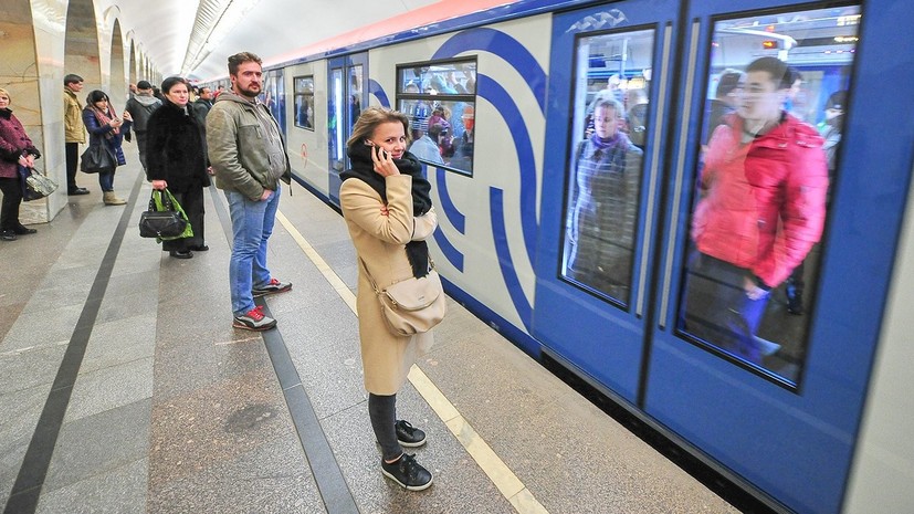 В поездах метро Москвы стали показывать ролики о необычных фактах из истории столицы
