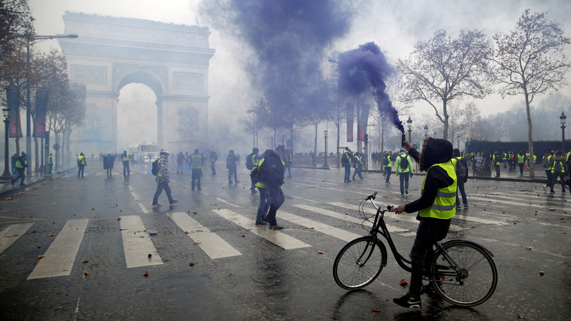 В Париже оценили ущерб от прошедших 1 декабря акций протеста