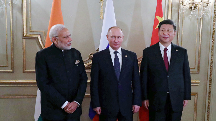 Эксперт оценил трёхстороннюю встречу лидеров России, Индии и Китая на саммите G20