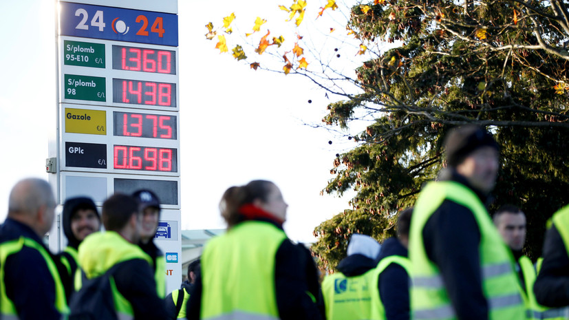 Эксперт оценил введение моратория на повышение налогов на топливо во Франции