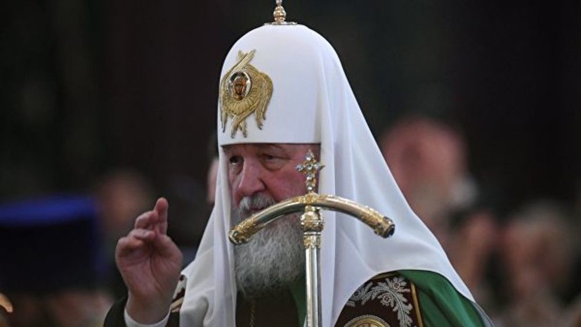 Патриарх Кирилл заявил, что Порошенко нарушает Конституцию Украины