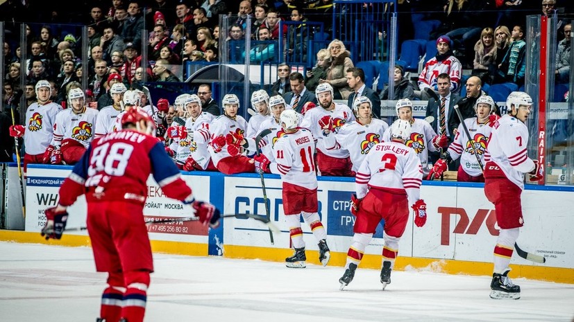Две шайбы Мозеса помогли «Йокериту» обыграть «Локомотив» в матче регулярного чемпионата КХЛ