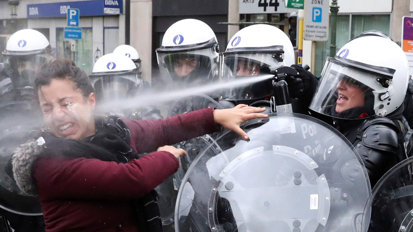 В Бельгии полиция задержала 450 участников протестов «жёлтых жилетов» 